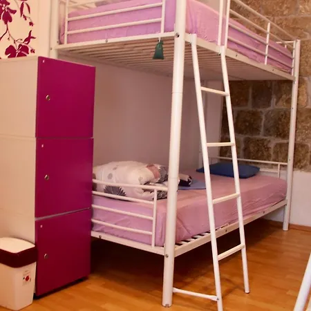 Wonderful World Hostal Split