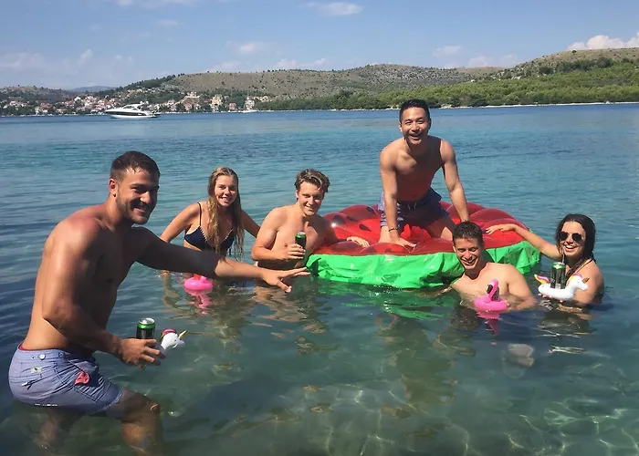 Wonderful World Hostel